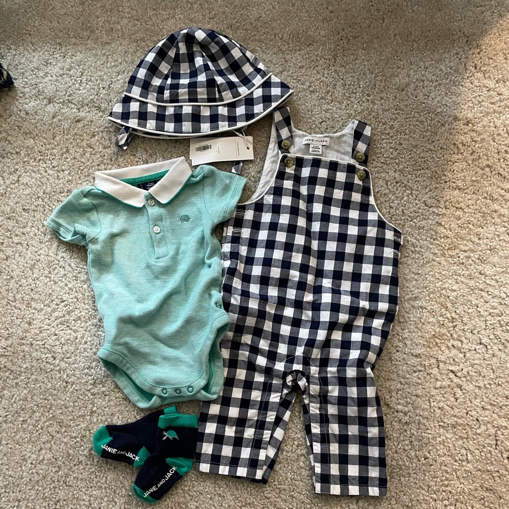 Janie and Jack Boy’s Overall Outfit EUC